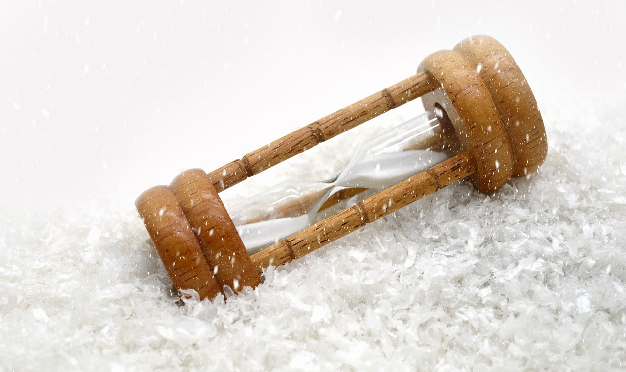 Hourglass to illustrate time running out for older people